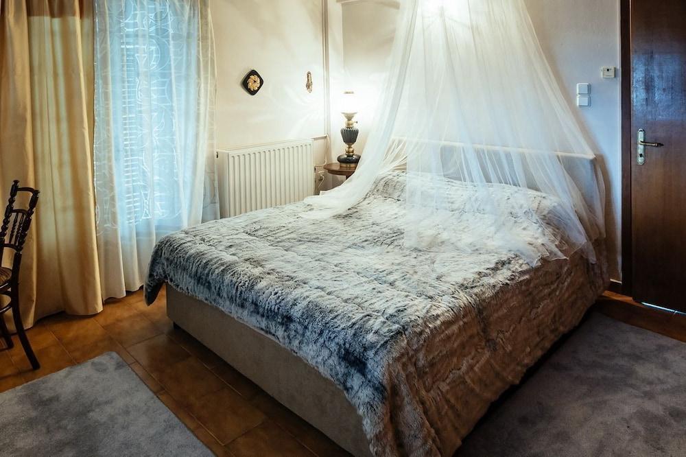 Dafnes Residence ナフプリオ エクステリア 写真